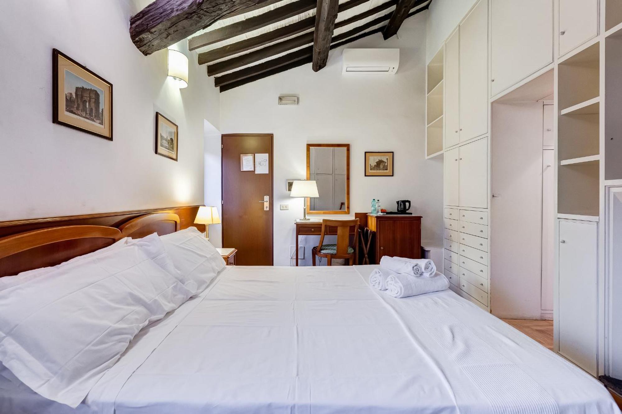 Clod'S Pods Villa Rome Room photo